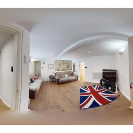 Modern, Chic 3Br Townhouse In Central أكسفورد المظهر الخارجي الصورة